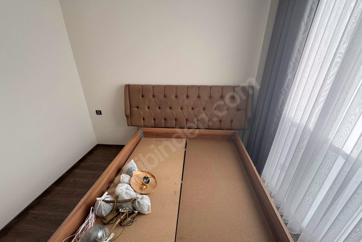 Mersin Mezitli 75. Yıl Mahallesi 1+1 70 m² Doğalgaz Kombili Satılık Daire
