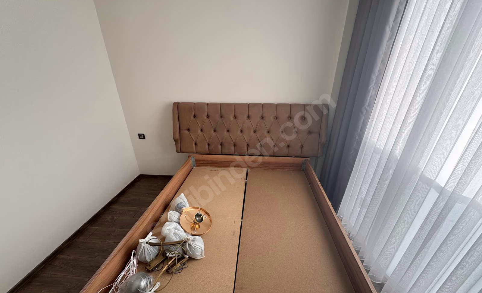 Mersin Mezitli 75. Yıl Mahallesi 1+1 70 m² Doğalgaz Kombili Satılık Daire