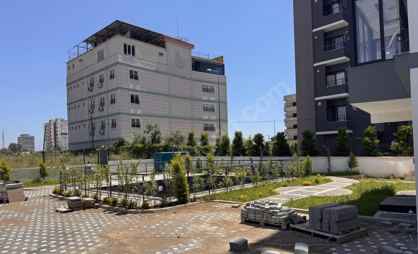 Mersin Mezitli 75. Yıl Mahallesi 1+1 70 m² Doğalgaz Kombili Satılık Daire