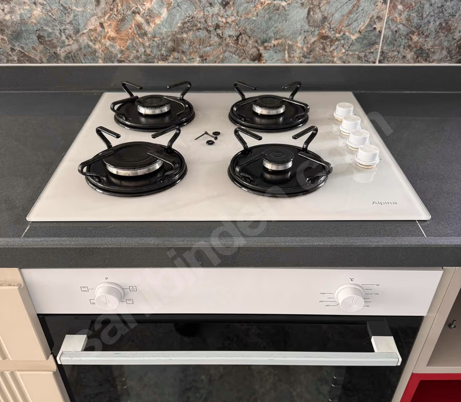 Mersin Mezitli 75. Yıl Mahallesi 1+1 70 m² Doğalgaz Kombili Satılık Daire