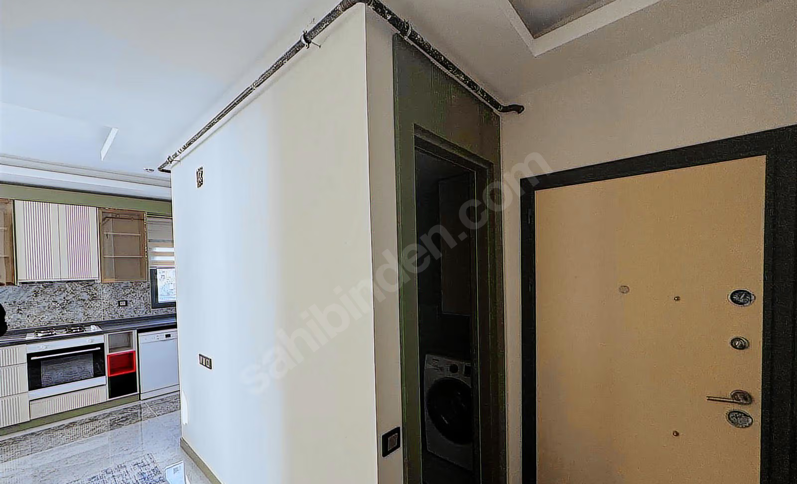 Mersin Mezitli 75. Yıl Mahallesi 1+1 70 m² Klima Kiralık Daire