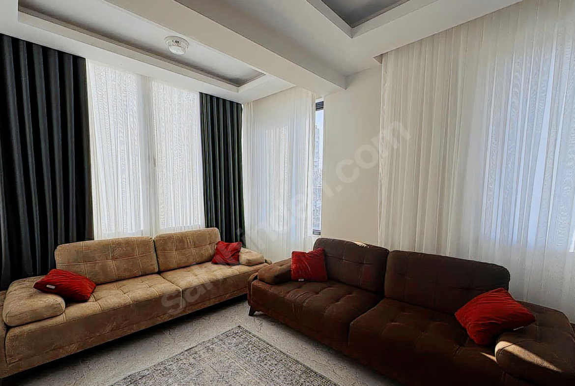 Mersin Mezitli 75. Yıl Mahallesi 1+1 70 m² Klima Kiralık Daire