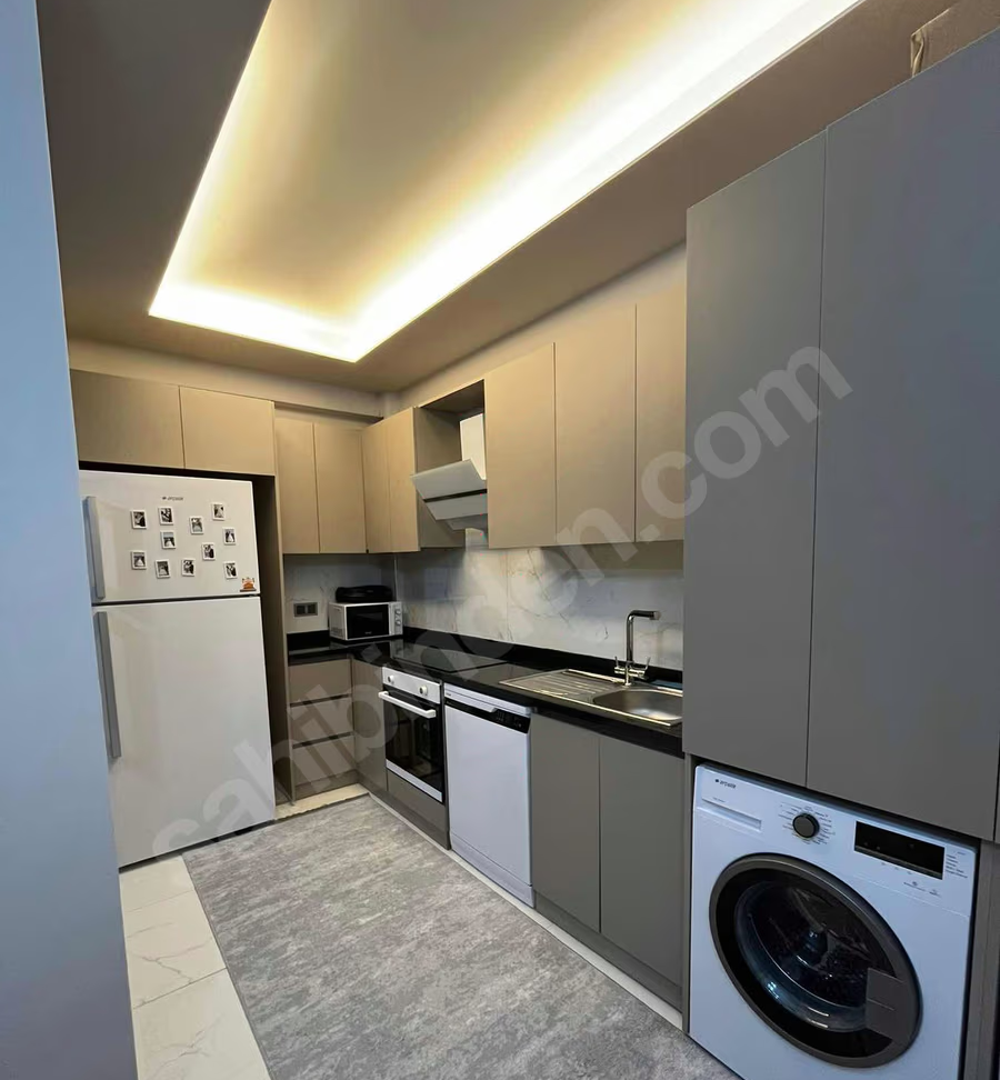 Mersin Mezitli 75. Yıl Mahallesi 1+1 90 m² Klima Satılık Daire