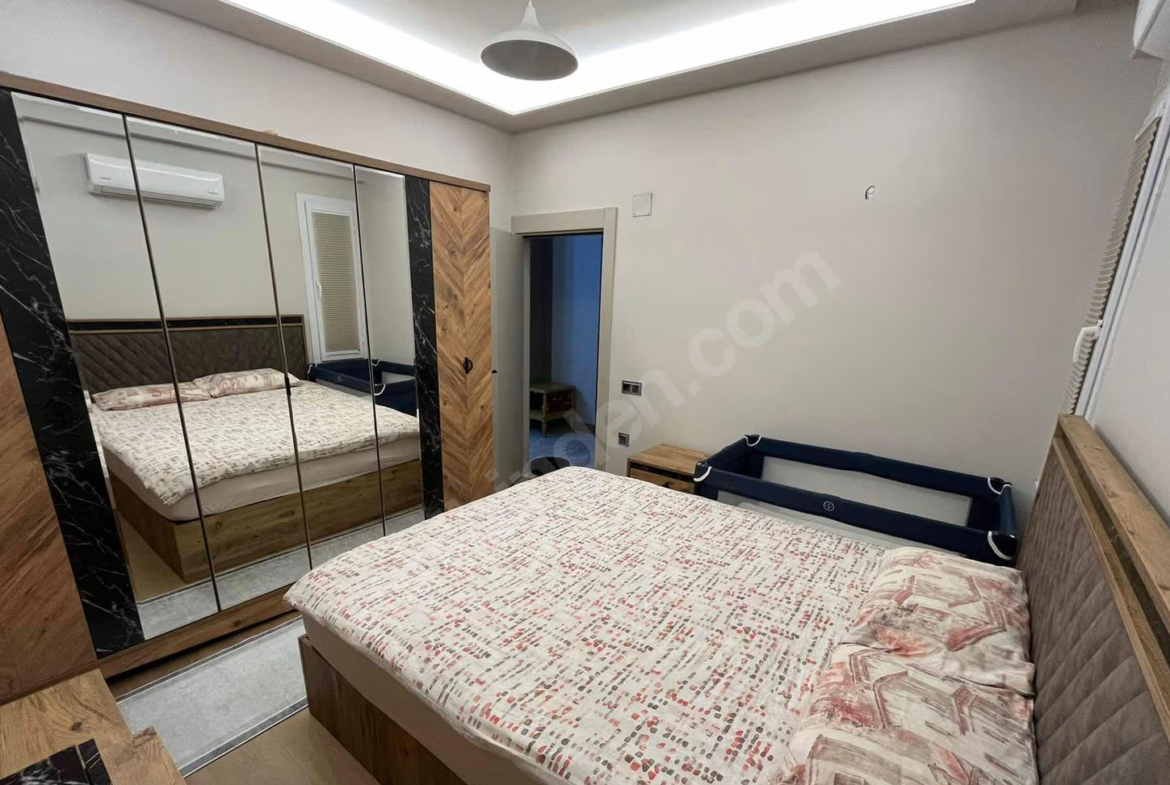 Mersin Mezitli 75. Yıl Mahallesi 1+1 90 m² Klima Satılık Daire
