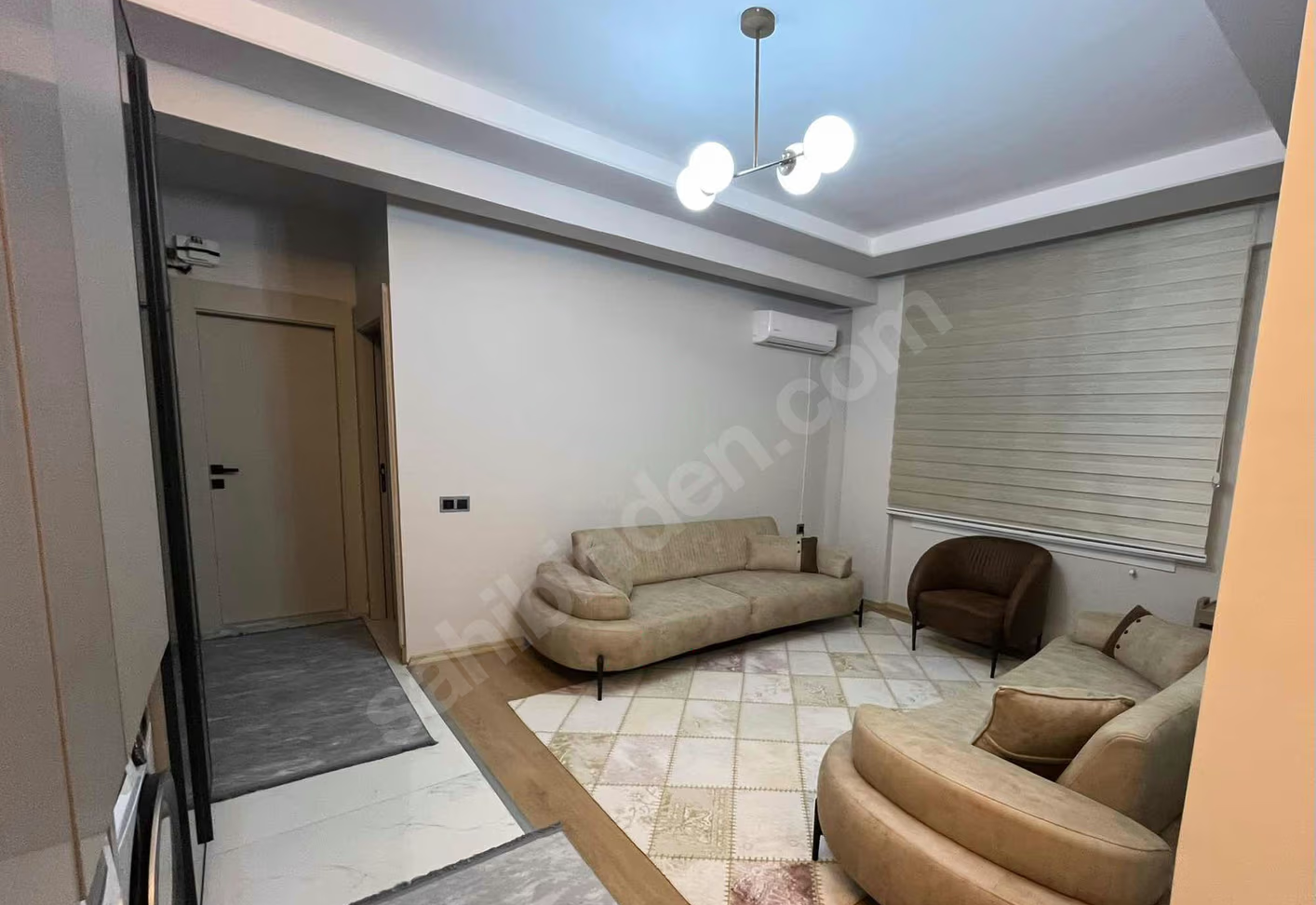 Mersin Mezitli 75. Yıl Mahallesi 1+1 90 m² Klima Satılık Daire