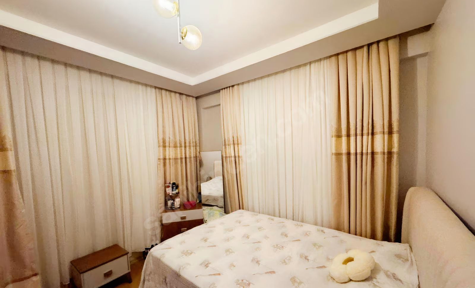 Mersin Mezitli 75. Yıl Mahallesi 2+0 80 m² Klima Satılık Daire 14 Mersin Mezitli 75. Yıl Mahallesi 2+0 80 m² Klima Satılık Daire