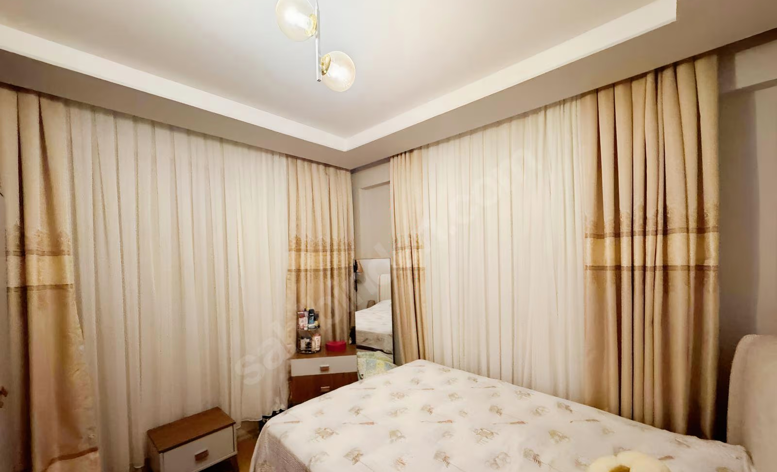 Mersin Mezitli 75. Yıl Mahallesi 2+0 80 m² Klima Satılık Daire 15 Mersin Mezitli 75. Yıl Mahallesi 2+0 80 m² Klima Satılık Daire