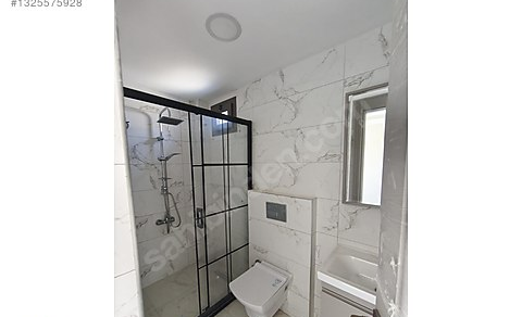 Mersin Mezitli 75. Yıl Mahallesi 2+1 110 m² Doğalgaz Kombili Satılık Daire