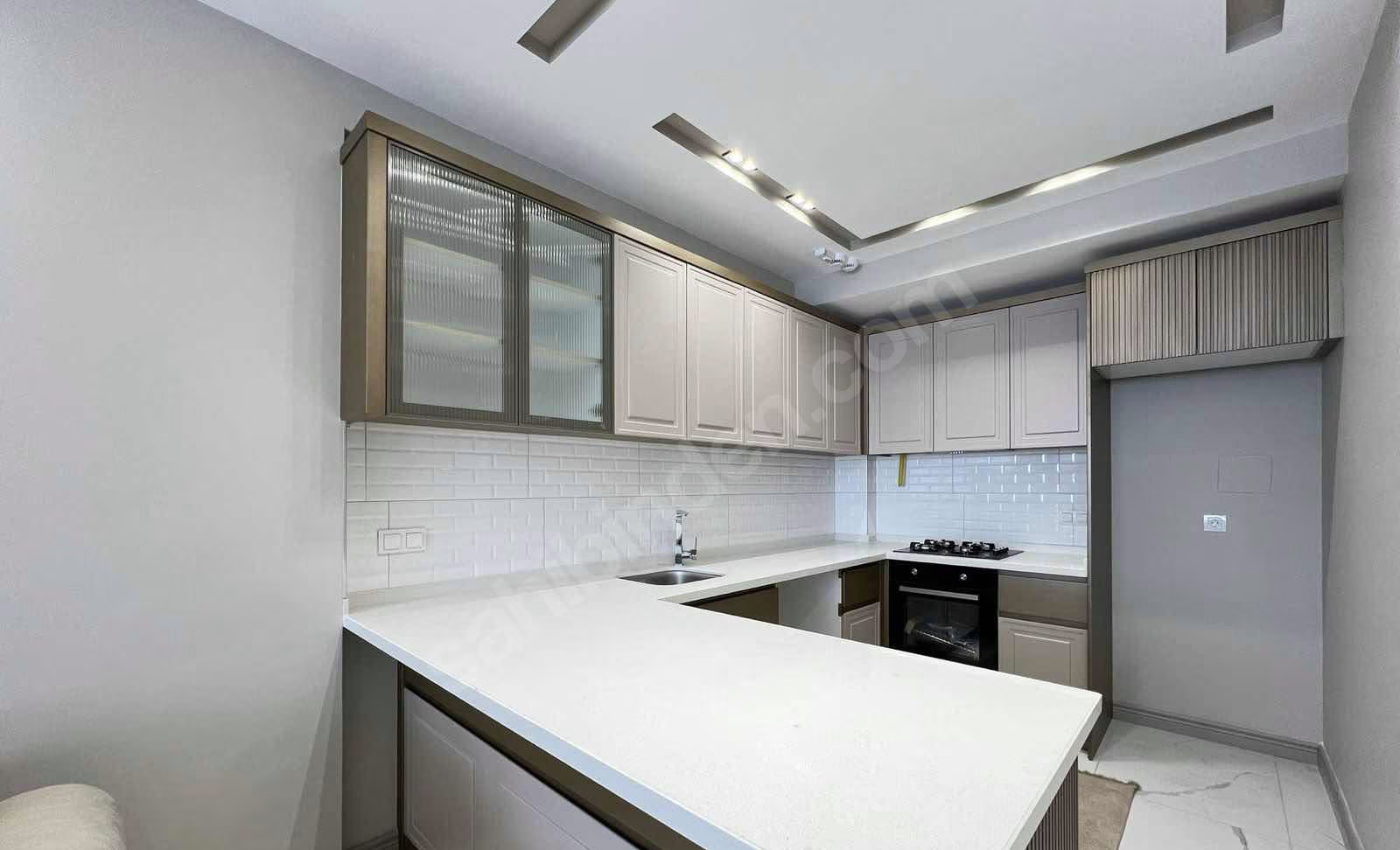 Mersin Mezitli 75. Yıl Mahallesi 2+1 110 m² Doğalgaz Kombili Satılık Daire 7 Mersin Mezitli 75. Yıl Mahallesi 2+1 110 m² Doğalgaz Kombili Satılık Daire