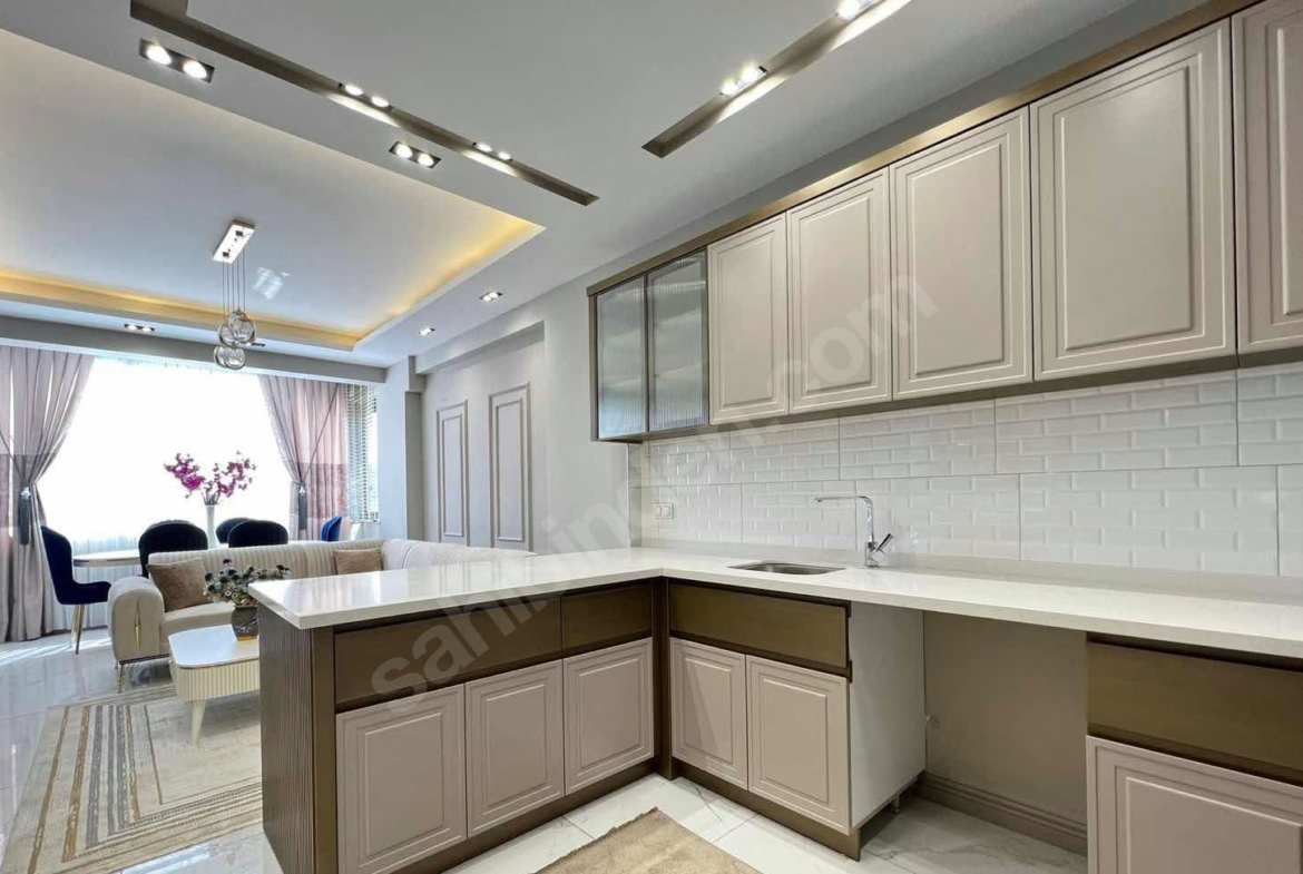 Mersin Mezitli 75. Yıl Mahallesi 2+1 110 m² Doğalgaz Kombili Satılık Daire