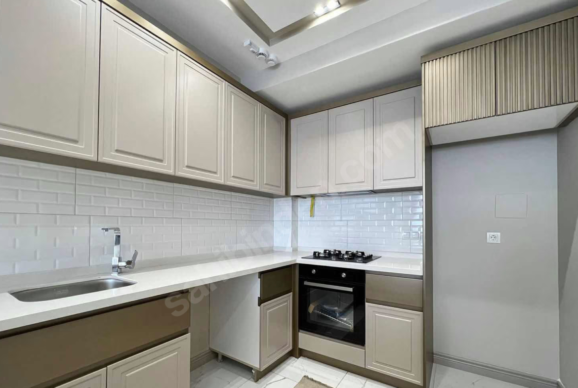 Mersin Mezitli 75. Yıl Mahallesi 2+1 110 m² Doğalgaz Kombili Satılık Daire