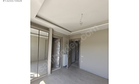 Mersin Mezitli 75. Yıl Mahallesi 2+1 110 m² Doğalgaz Kombili Satılık Daire