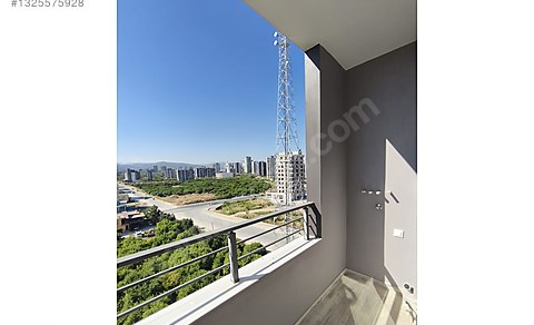Mersin Mezitli 75. Yıl Mahallesi 2+1 110 m² Doğalgaz Kombili Satılık Daire