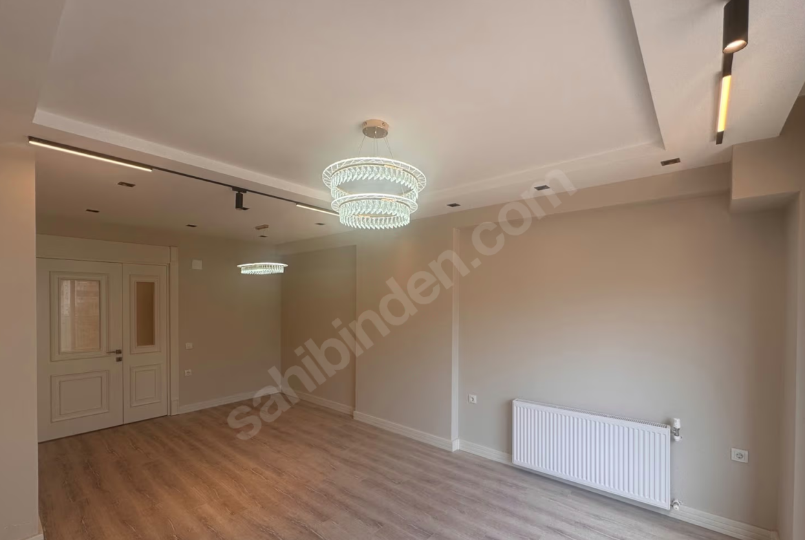 Mersin Mezitli 75. Yıl Mahallesi 2+1 120 m² Doğalgaz Kombili Kiralık Daire