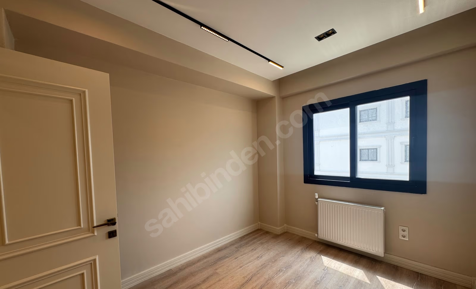 Mersin Mezitli 75. Yıl Mahallesi 2+1 120 m² Doğalgaz Kombili Satılık Daire