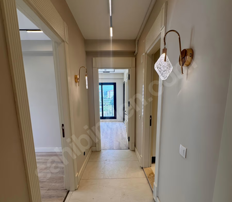 Mersin Mezitli 75. Yıl Mahallesi 2+1 120 m² Doğalgaz Kombili Satılık Daire
