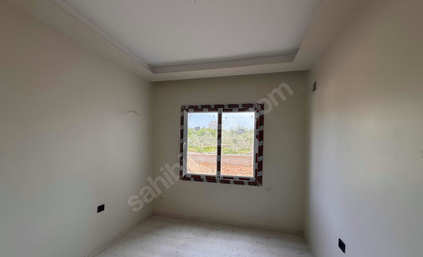 Mersin Mezitli 75. Yıl Mahallesi 2+1 150 m² Doğalgaz Kombili Satılık Daire