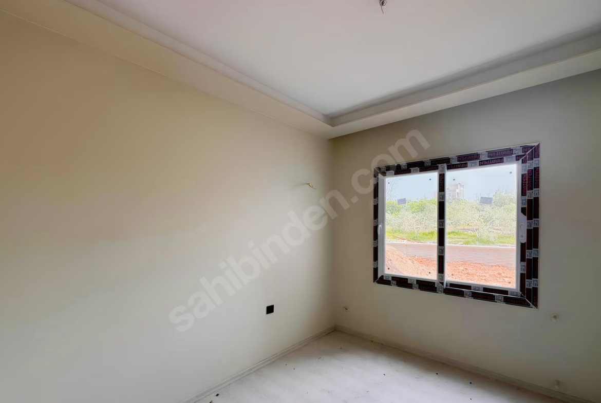 Mersin Mezitli 75. Yıl Mahallesi 2+1 150 m² Doğalgaz Kombili Satılık Daire