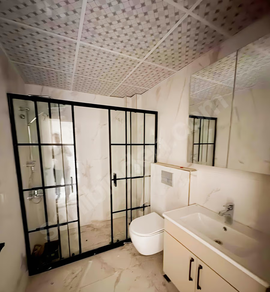 Mersin Mezitli 75. Yıl Mahallesi 2+1 150 m² Doğalgaz Kombili Satılık Daire