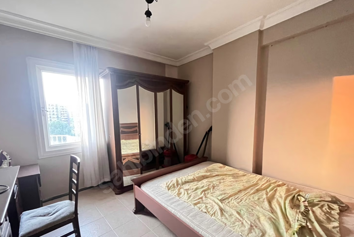 Mersin Mezitli 75. Yıl Mahallesi 2+1 150 m² Klima Kiralık Daire
