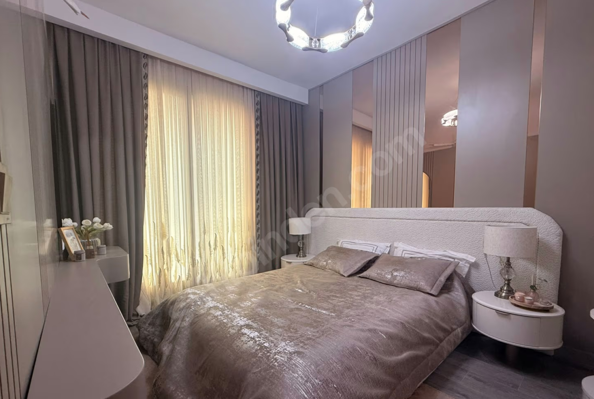 Mersin Mezitli 75. Yıl Mahallesi 2+1 90 m² Doğalgaz Kombili Satılık Daire