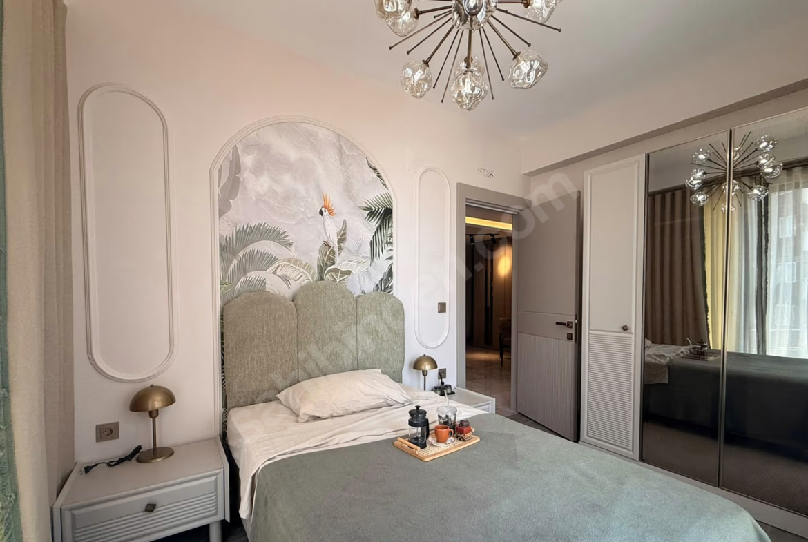 Mersin Mezitli 75. Yıl Mahallesi 2+1 90 m² Doğalgaz Kombili Satılık Daire