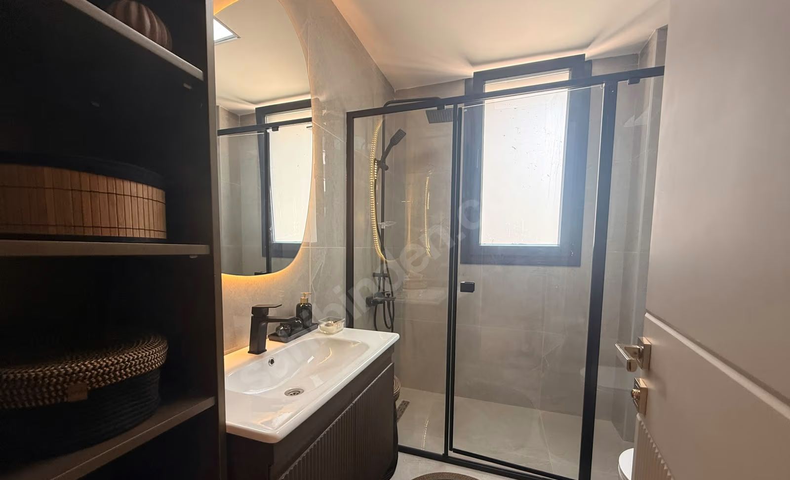 Mersin Mezitli 75. Yıl Mahallesi 2+1 90 m² Doğalgaz Kombili Satılık Daire 13 Mersin Mezitli 75. Yıl Mahallesi 2+1 90 m² Doğalgaz Kombili Satılık Daire