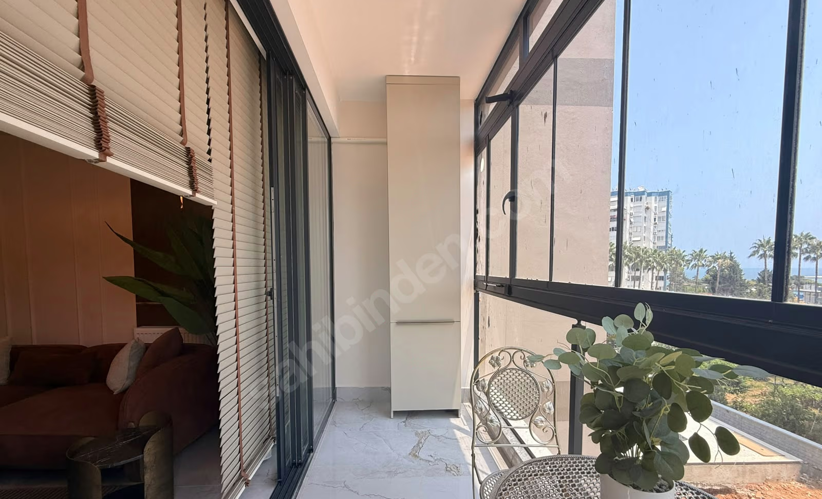 Mersin Mezitli 75. Yıl Mahallesi 2+1 90 m² Doğalgaz Kombili Satılık Daire 14 Mersin Mezitli 75. Yıl Mahallesi 2+1 90 m² Doğalgaz Kombili Satılık Daire