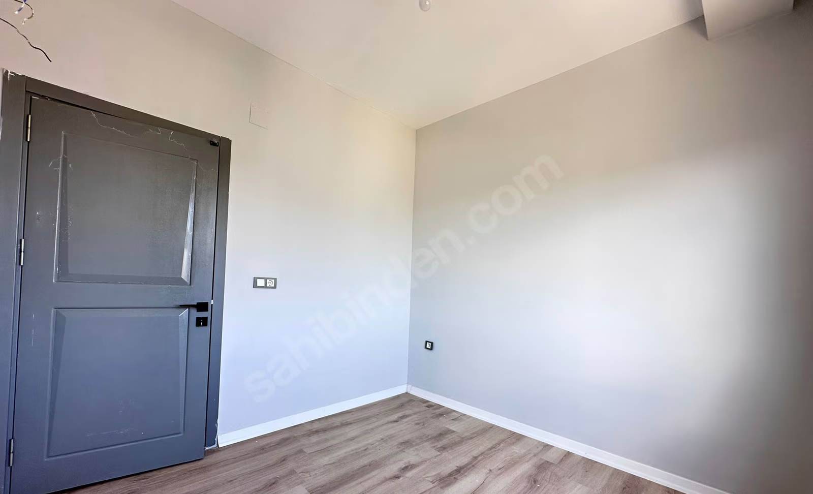 Mersin Mezitli 75. Yıl Mahallesi 2+1 95 m² Doğalgaz Kombili Satılık Daire