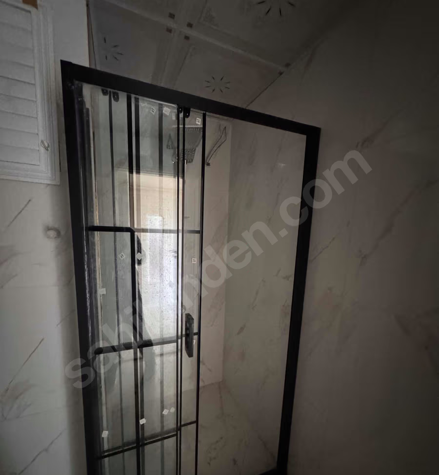 Mersin Mezitli 75. Yıl Mahallesi 2+1 95 m² Doğalgaz Kombili Satılık Daire
