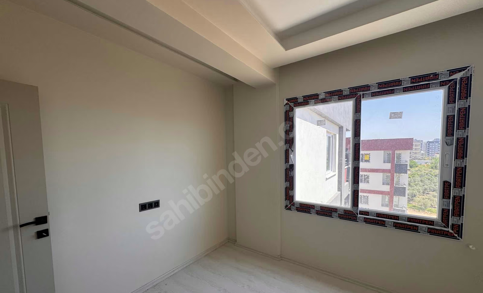 Mersin Mezitli 75. Yıl Mahallesi 2+1 95 m² Doğalgaz Kombili Satılık Daire