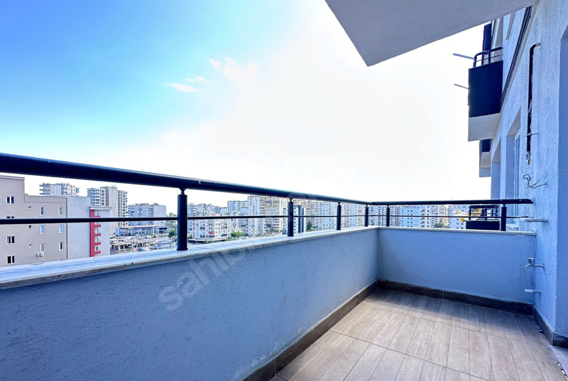 Mersin Mezitli 75. Yıl Mahallesi 2+1 95 m² Doğalgaz Kombili Satılık Daire