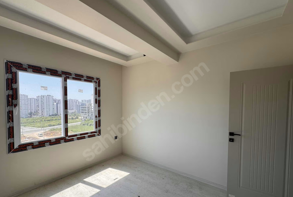 Mersin Mezitli 75. Yıl Mahallesi 2+1 95 m² Doğalgaz Kombili Satılık Daire