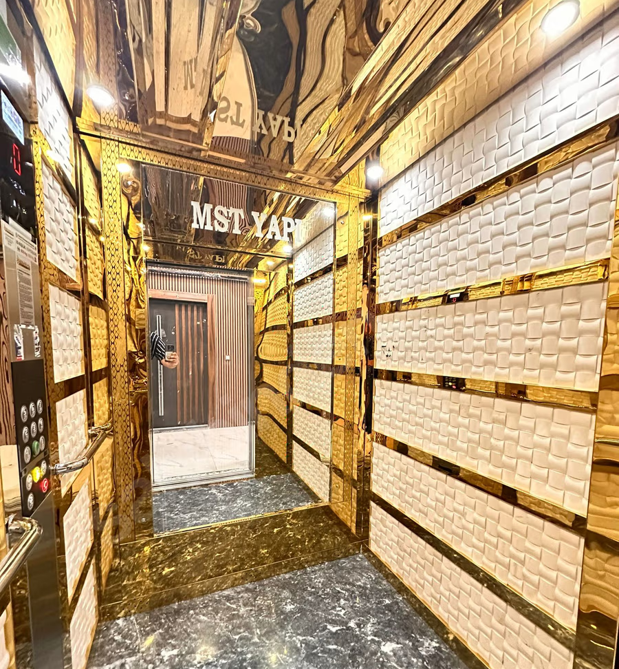 Mersin Mezitli 75. Yıl Mahallesi 2+1 95 m² Doğalgaz Kombili Satılık Daire