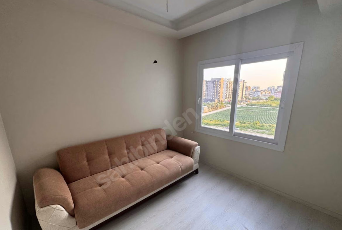 Mersin Mezitli 75. Yıl Mahallesi 2+1 95 m² Klima Kiralık Daire