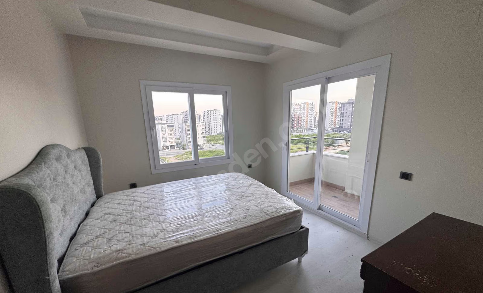 Mersin Mezitli 75. Yıl Mahallesi 2+1 95 m² Klima Kiralık Daire