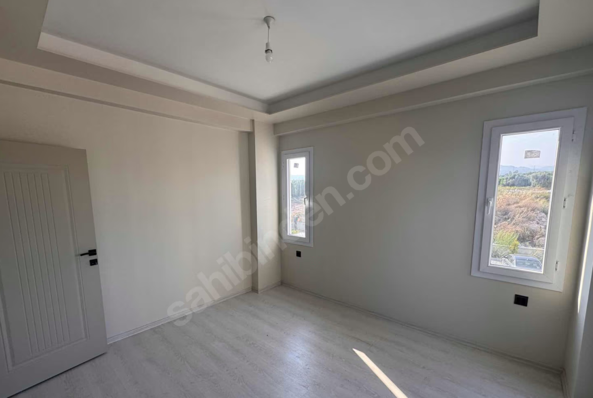 Mersin Mezitli 75. Yıl Mahallesi 2+1 95 m² Klima Kiralık Daire