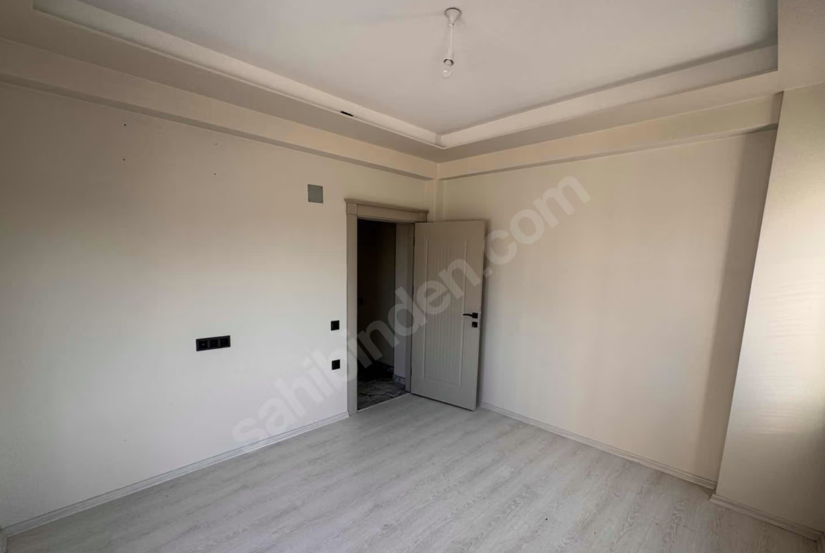 Mersin Mezitli 75. Yıl Mahallesi 2+1 95 m² Klima Kiralık Daire