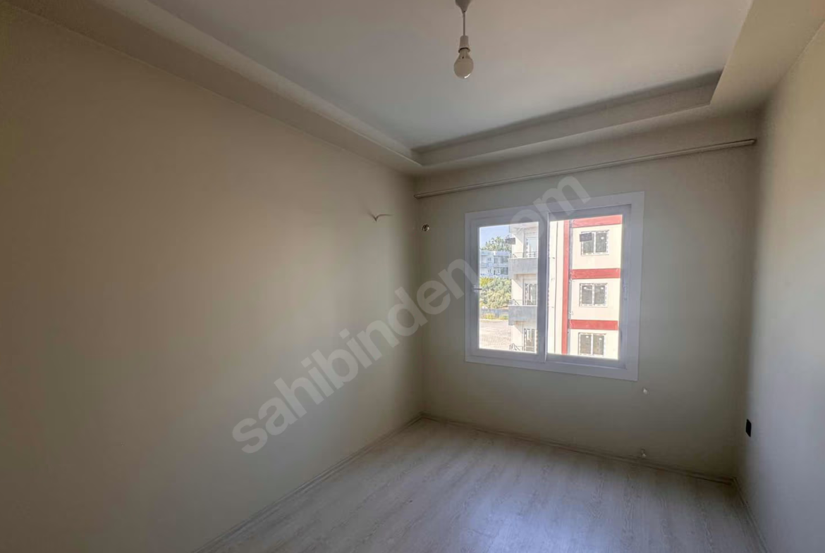 Mersin Mezitli 75. Yıl Mahallesi 2+1 95 m² Klima Kiralık Daire