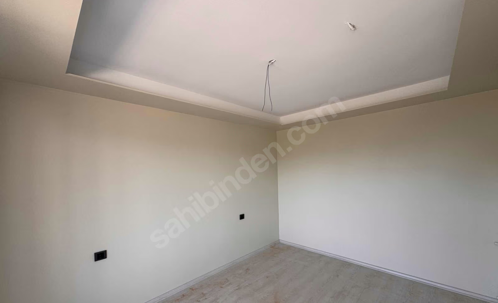 Mersin Mezitli 75. Yıl Mahallesi 3+0 175 m² Doğalgaz Kombili Satılık Daire