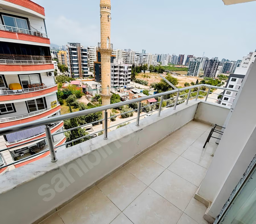 Mersin Mezitli 75. Yıl Mahallesi 3+1 140 m² Doğalgaz Kombili Kiralık Daire