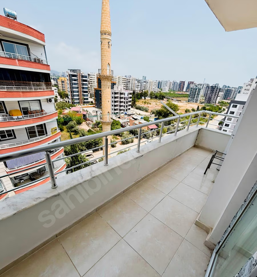 Mersin Mezitli 75. Yıl Mahallesi 3+1 140 m² Doğalgaz Kombili Kiralık Daire