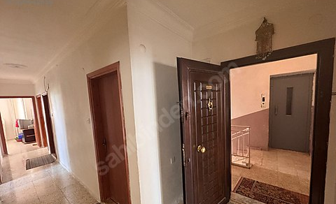 Mersin Mezitli 75. Yıl Mahallesi 3+1 180 m² Klima Kiralık Daire