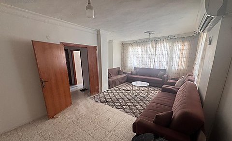 Mersin Mezitli 75. Yıl Mahallesi 3+1 180 m² Klima Kiralık Daire