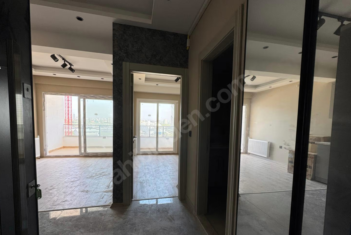 Mersin Mezitli Akdeniz Mahallesi 1+1 55 m² Doğalgaz Kombili Kiralık Daire