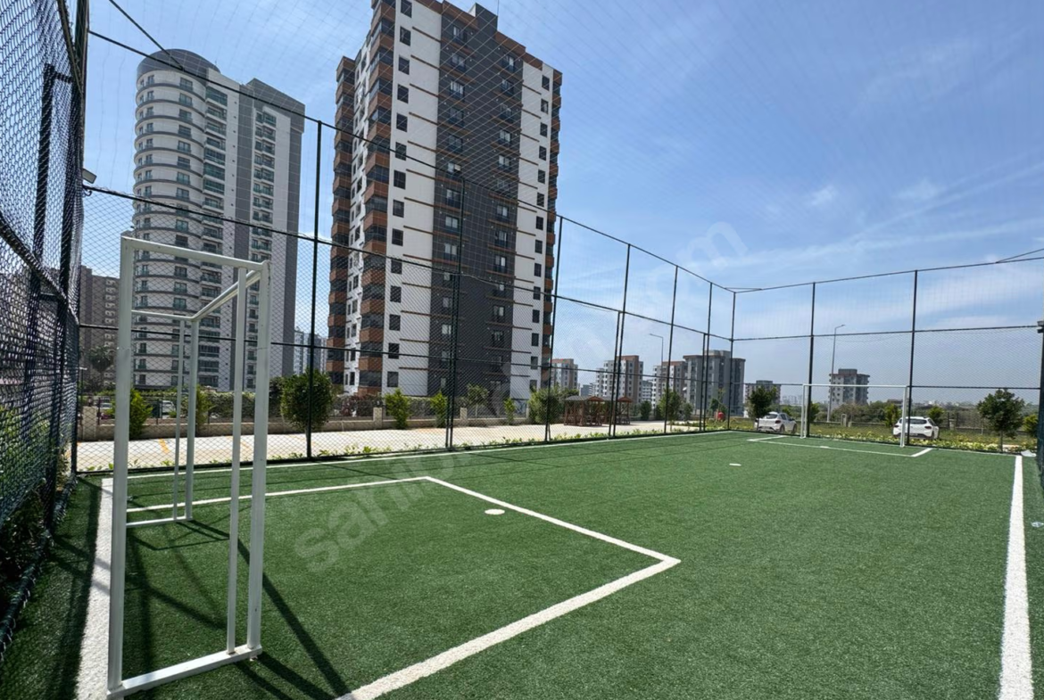 Mersin Mezitli Akdeniz Mahallesi 1+1 55 m² Doğalgaz Kombili Kiralık Daire