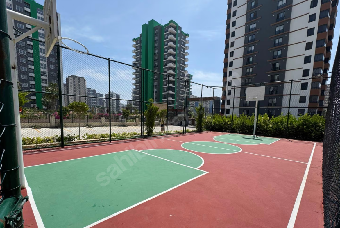 Mersin Mezitli Akdeniz Mahallesi 1+1 55 m² Doğalgaz Kombili Kiralık Daire