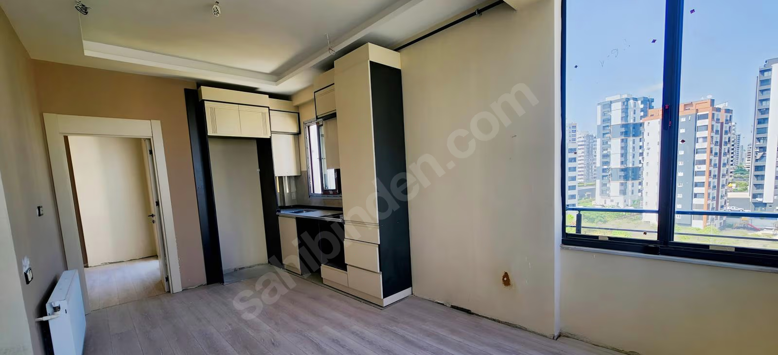Mersin Mezitli Akdeniz Mahallesi 1+1 55 m² Doğalgaz Kombili Satılık Daire