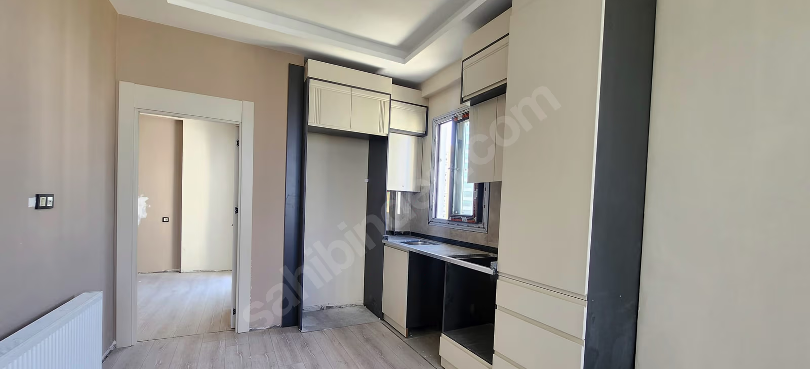 Mersin Mezitli Akdeniz Mahallesi 1+1 55 m² Doğalgaz Kombili Satılık Daire