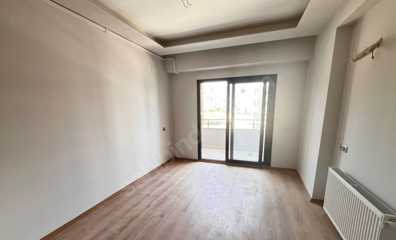 Mersin Mezitli Akdeniz Mahallesi 1+1 55 m² Doğalgaz Kombili Satılık Daire